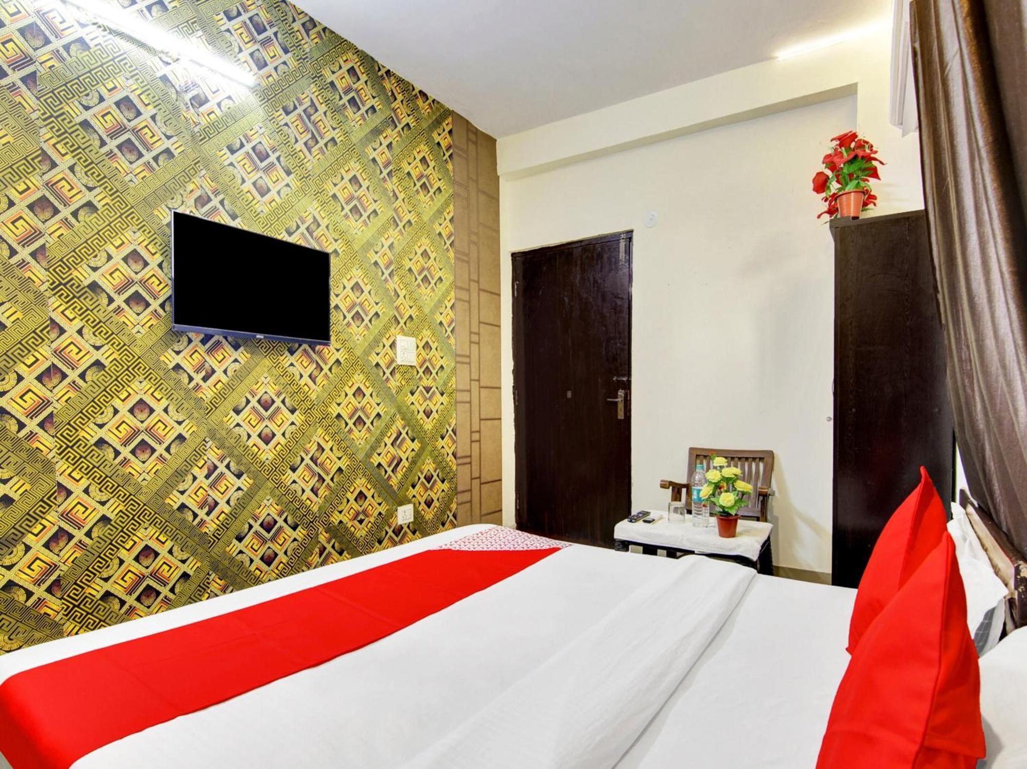 Hotel O Kailash Inn New Delhi Exterior photo