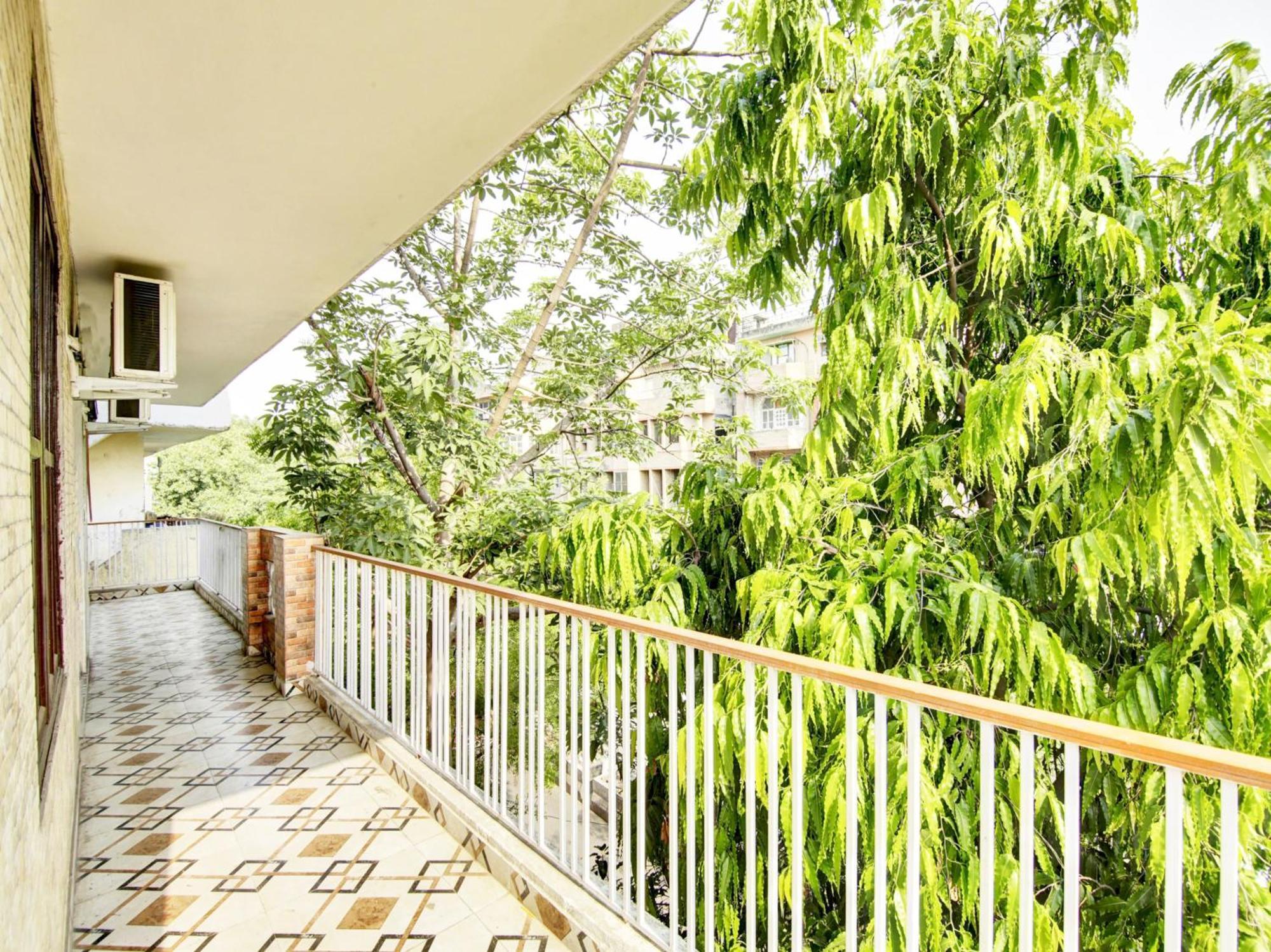 Hotel O Kailash Inn New Delhi Exterior photo