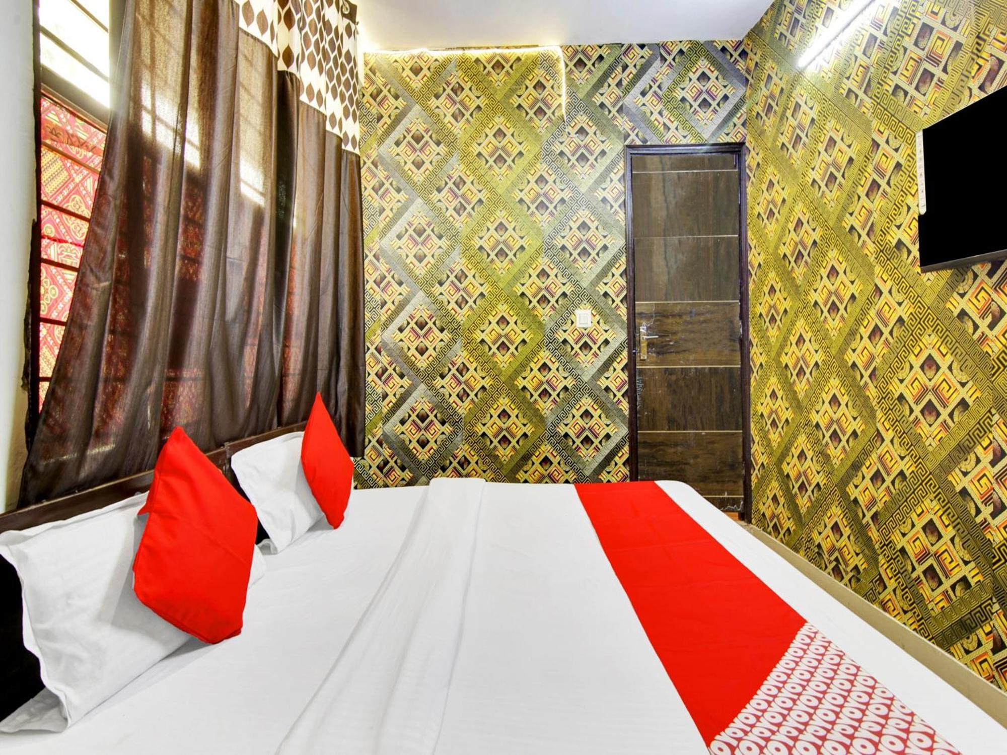 Hotel O Kailash Inn New Delhi Exterior photo